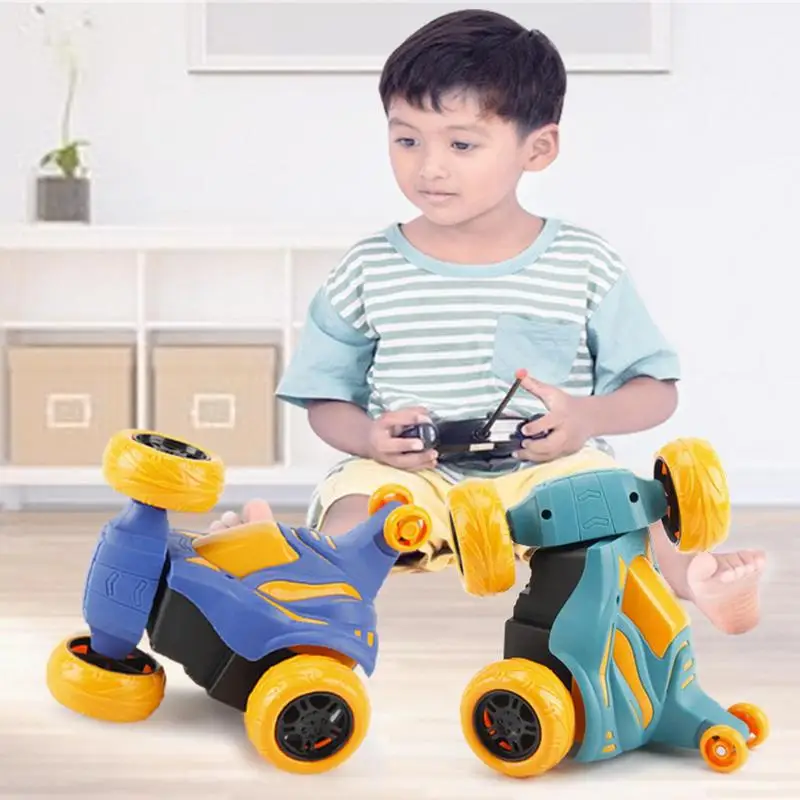 

Гибкие трюковые танцевальные сальто радиоуправляемые автомобили для детей Радиоуправляемые трюковые автомобили с вращением на 360 градусо...