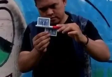 Новинка картинка от Ade Rahmat визуальная карта искусство волшебного трюка
