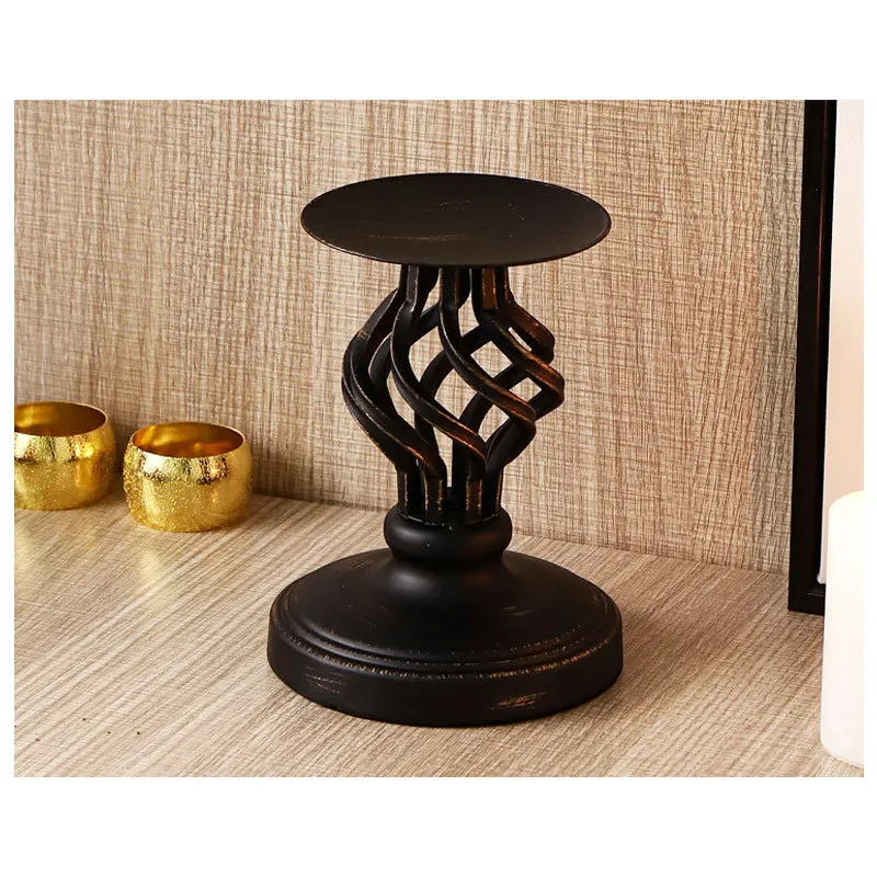 

Retro Candle Candlestick Pierced Black Valentine's Day Candlestick Wedding Candlelight Dinner Props Decorative Candlestick