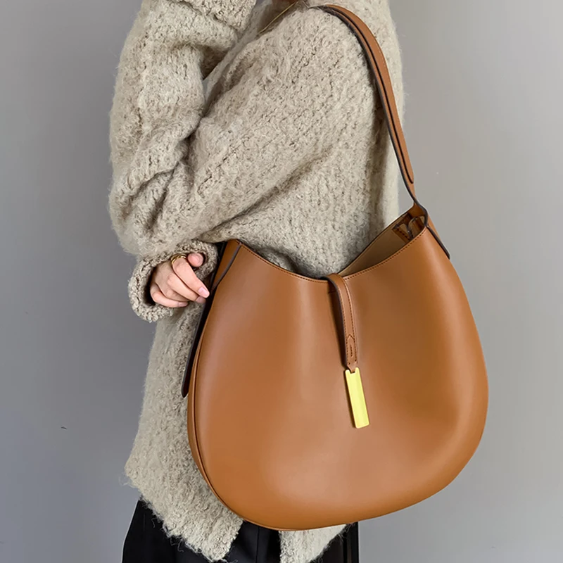 

The Fashion Tote Bag Luxury Designer for Women 2023 Fashion Trend Shoulder Bag Hobo Bag Semicircular Retro Underarm bags