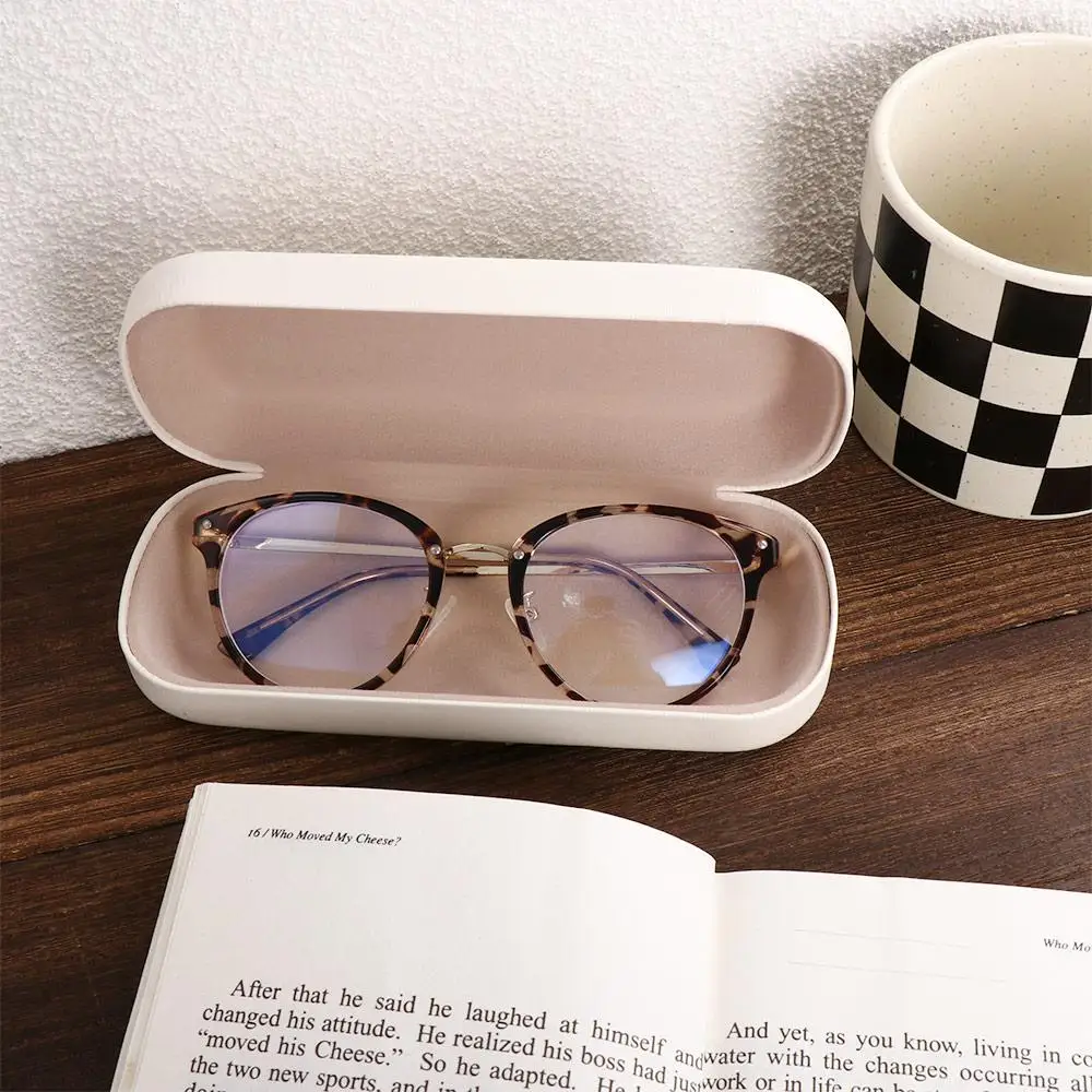

Dog Myopia Glasses Case Pressure-proof Korean Style Glasses Case Eyeglass Storage Box Eyeswear Accessories Cute Glasses Box