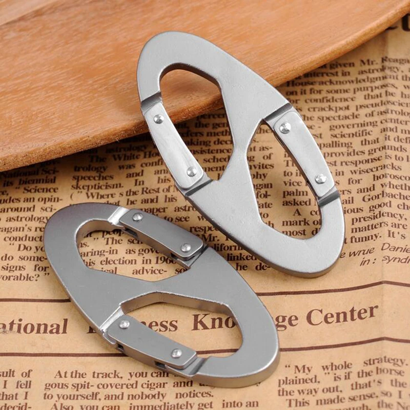 

1Pcs High Quality Aluminum Carabiner Snap Clip Hook Keychain Hiking Bottle 8 Shaped buckle Portable Outdoor Hang Buckle TSLM1