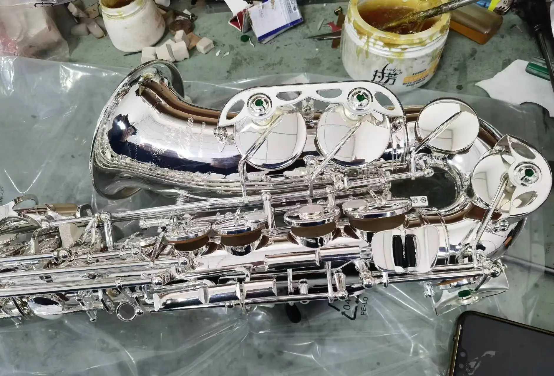 Новое поступление искусственный высококачественный альт Eb Саксофон серебряное