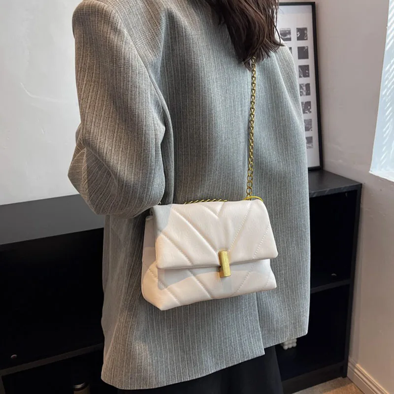 Soft Leather Texture Versatile Crossbody Bag New Trendy Car-Stitched Chain Single Shoulder Bags Fashion Casual Portable Satchel