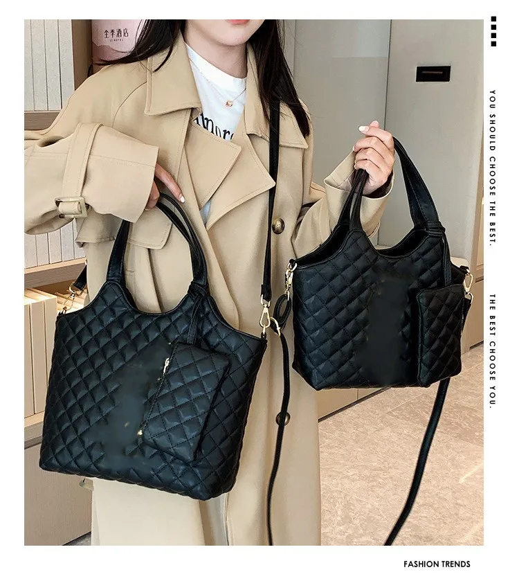 

Large-capacity fashion Lingge tote bag women's bag 2023 new one-shoulder portable commuter armpit bag