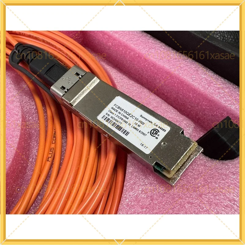 Фото Оптоволоконный трансивер Finisar 40G на 4x10G, оптоволоконный кабель AOC 10 м FCBN510QE2C10-HW №2