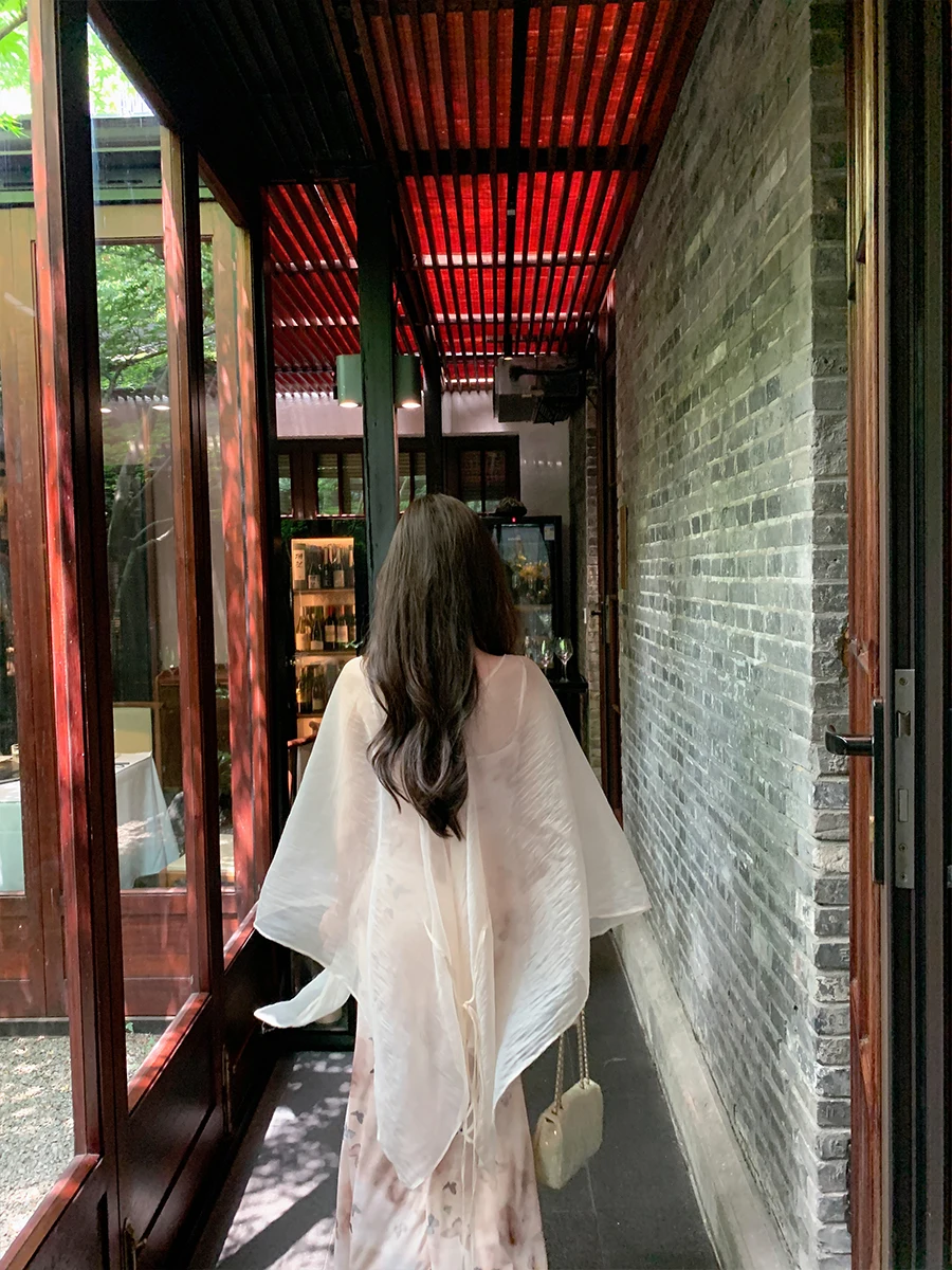 Byyou Ранняя осень Новый абрикосовый солнцезащитный кардиган Верхняя одежда