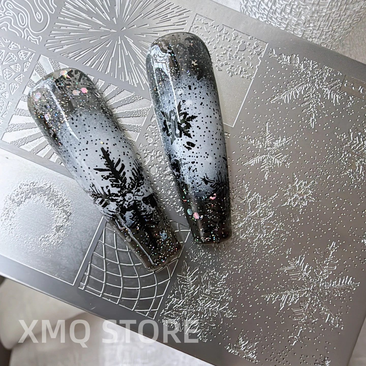 Фото XMQ NAIL ART СТЕМПИРУЮЩИЕ ПЛАТКИ СНЕЖНЫЕ ТЕМПЕРАТУИ МИЛЫЙ МЕДВЕД ИЗОБРАЖЕНИЕ №1