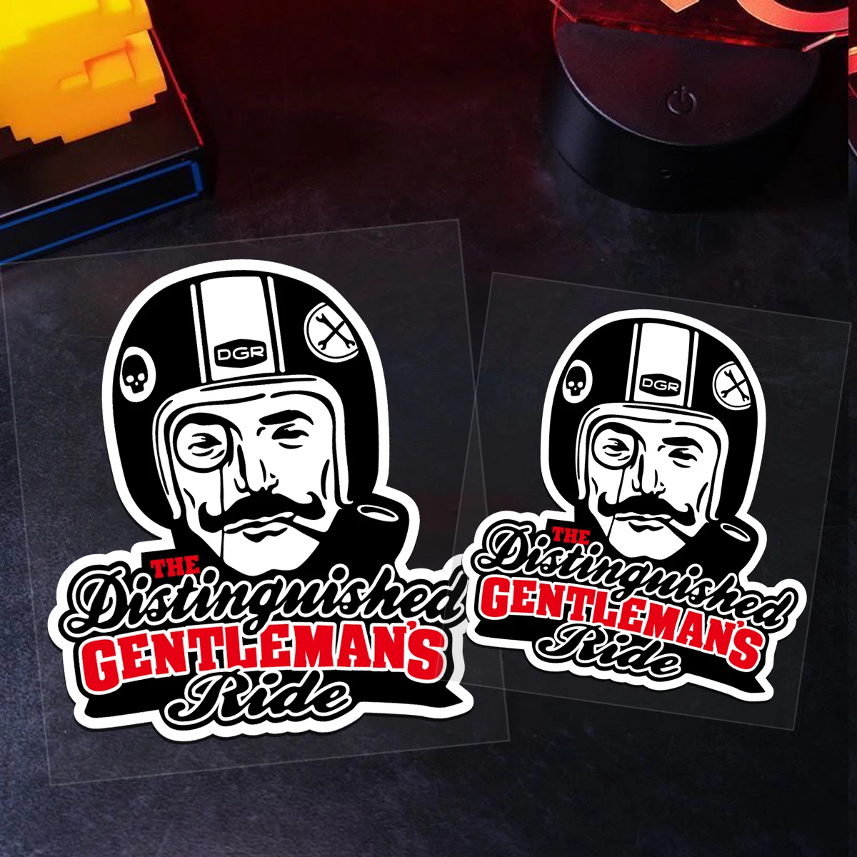 

Винтажные светоотражающие водонепроницаемые наклейки с принтом для мотоцикла, декор для скутера, аксессуары для шлема, наклейка