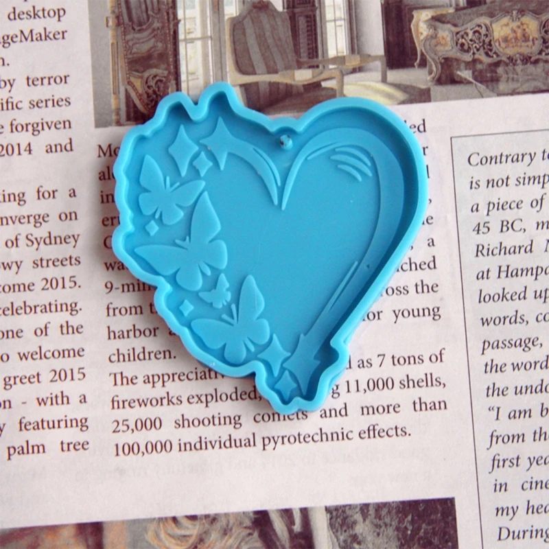 

652F Resin Silicone Butterfly Heart Mold Keychain Soap Casting Mould for UV Epoxy Resin Crafting Polymer Clay Pendant Jewelry