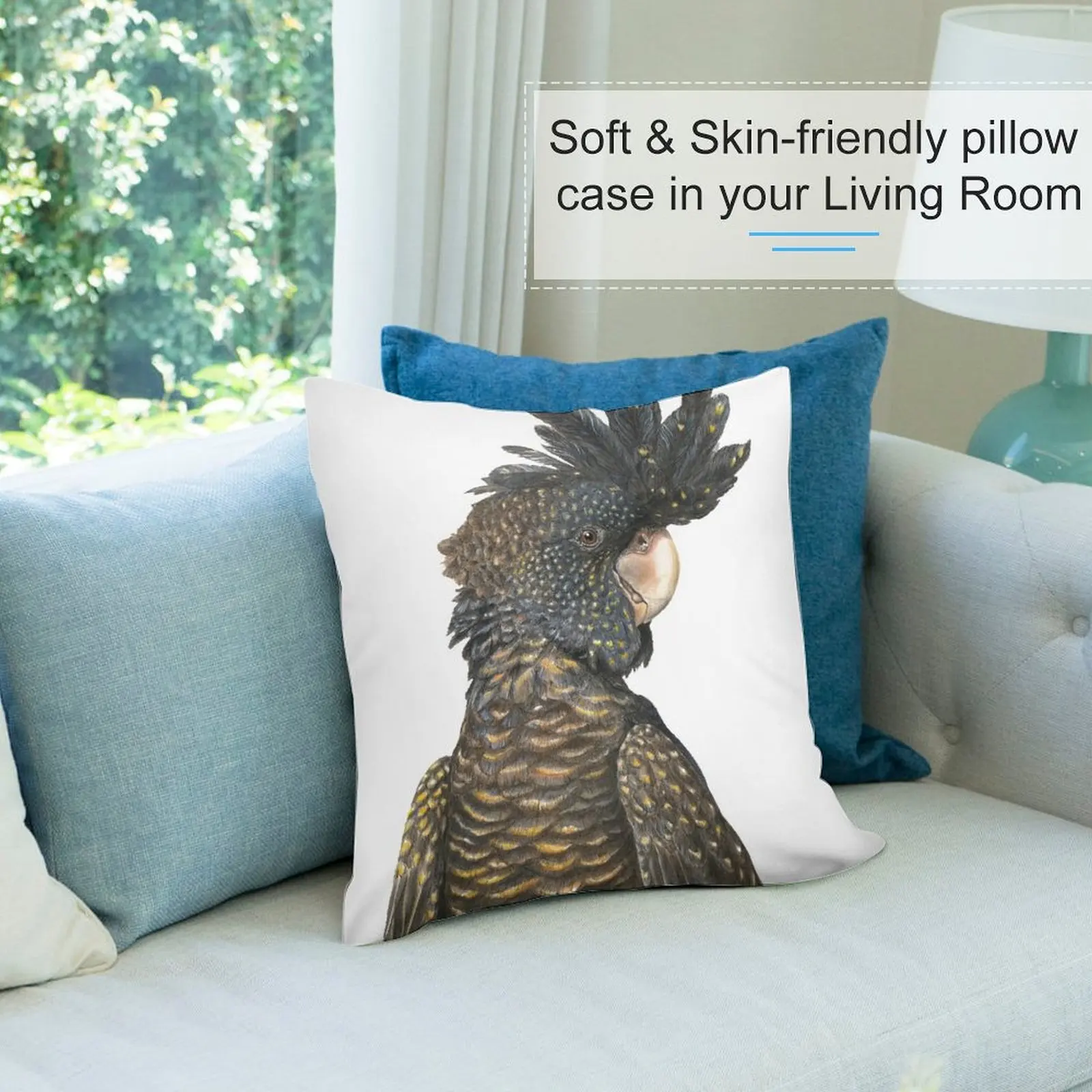 Черная декоративная подушка для дивана с мраморным узором