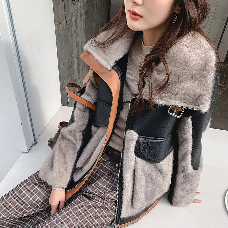 Mink Fur Stitching Fur Coat Women's Short Winter New Whole Mink Fur Motorcycle Wool Overcoat