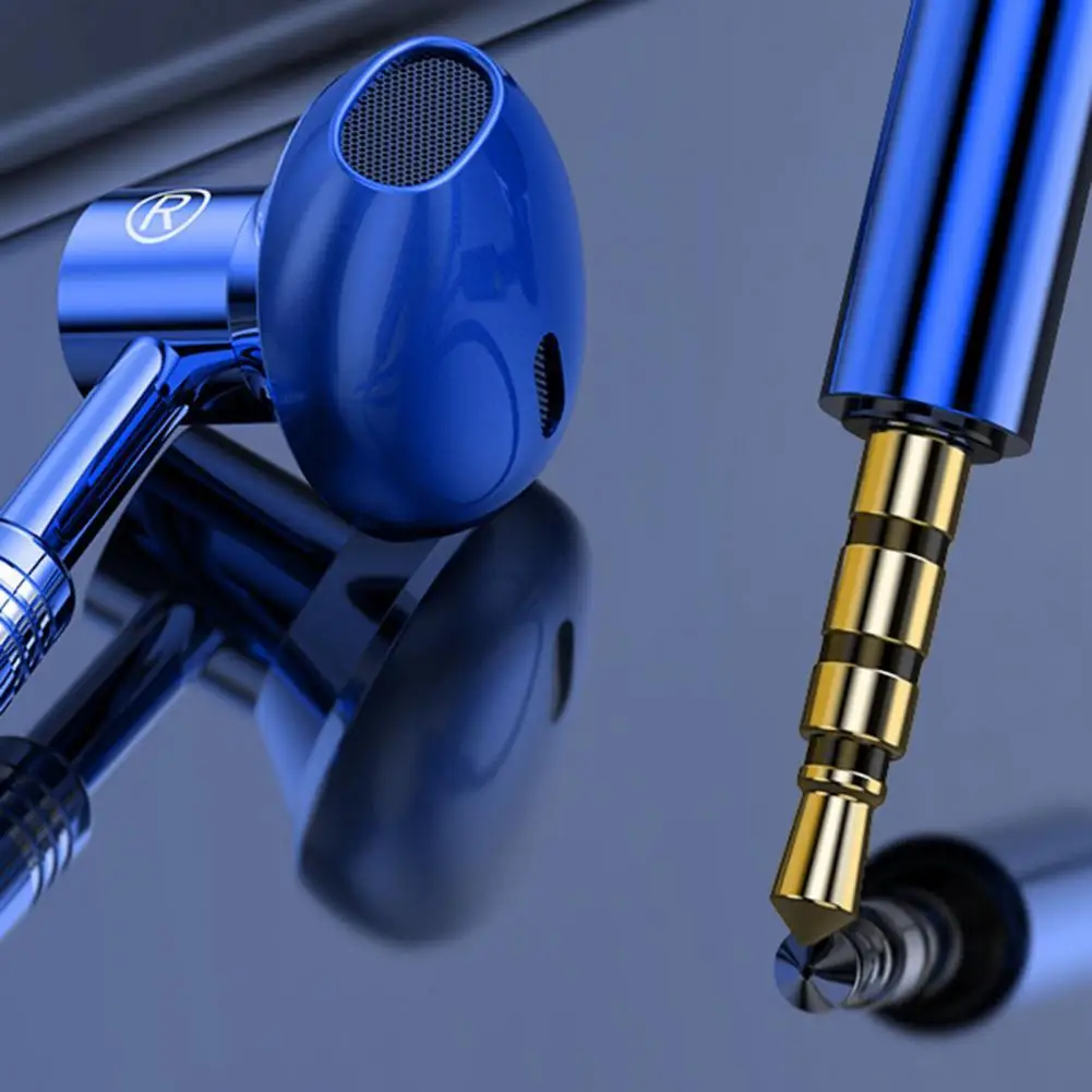 

Earbud Practical Surround Sound Wired Earphone Metal Wired Earphone