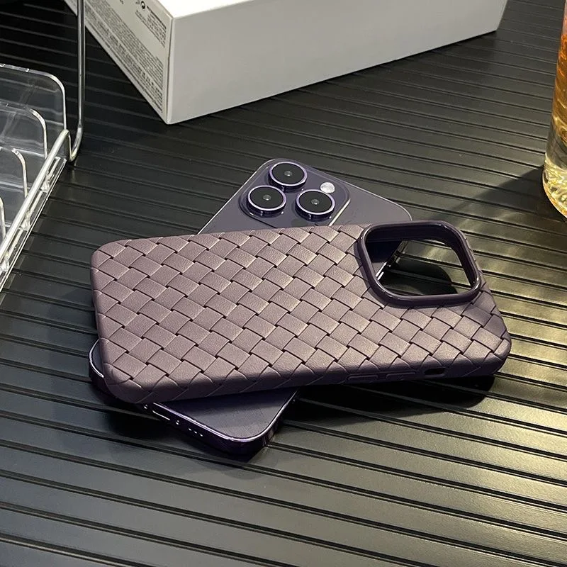 

Luxury Weave Pattern Phone Case For iPhone 14 13 12 11 Pro Max X XR XS Soft Thin Grid Breathable Cover Ins Fundas