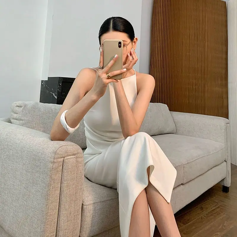 

Solid Sleeveless Sling Dress 2022 Summer Korean Fashion Temperament Retro Sexy Slimming One-shoulder Split Bodycon Dress Trend