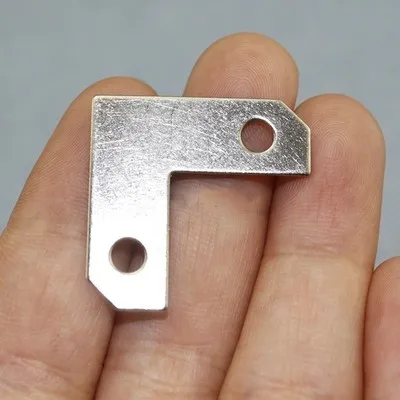 

10 шт., железный лист L-типа, белый никель, угловая рама, поддержка фиксированной кромки, L-образная крышка, упаковочные аксессуары