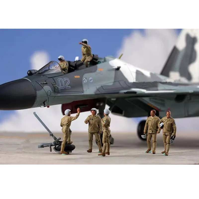 Фото Масштаб 1/72, русские ВВС, пилот, группа грунтов, 7 шт., солдаты, экшн-фигурки, модель, сделай сам, аксессуары для сцены, коллекция кукол №3