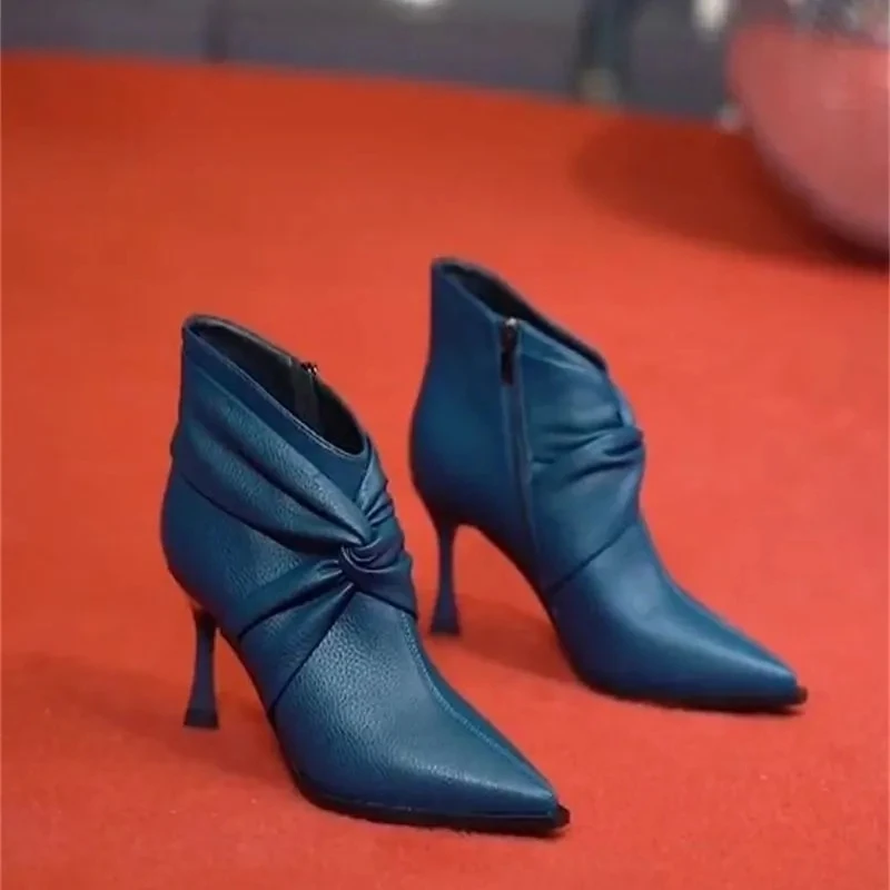 

2023 New Fashion European and American Single Boots Style Autumn ShoesPointed ToeAnkle BotasThin Heel Side Zip zapatillas Mujer