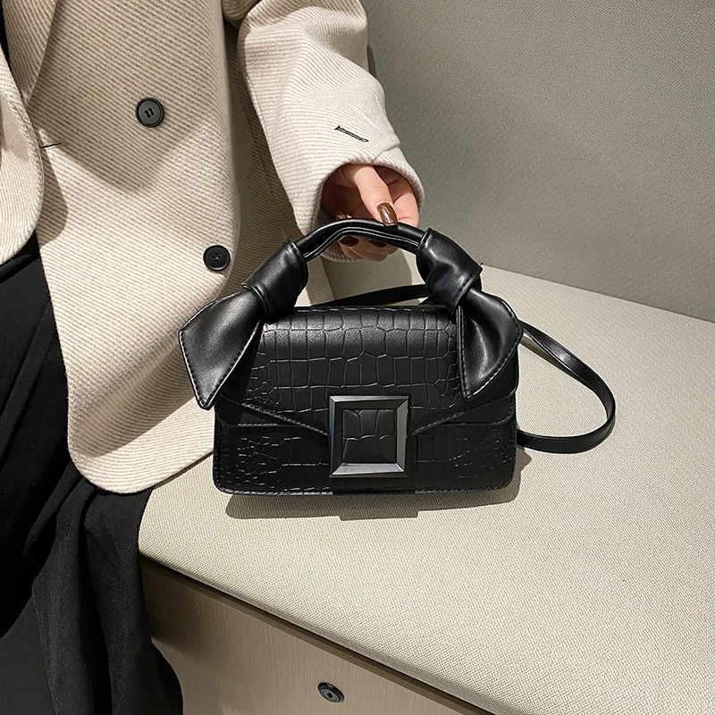 New Fashion Niche Design Bag Female Fashion Versatile Advanced Texture Foreign Style Small Square Bag Burst Cross-Body Bag M417