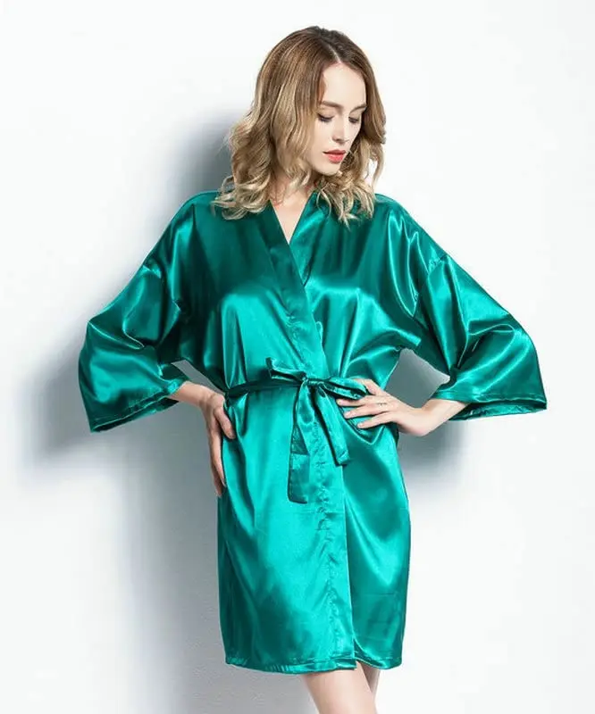 Green Satin Robe for Women Short Bride and Bridesmaid Robes Dressing Robe for Wedding Party Bridal Robes Bathrobe