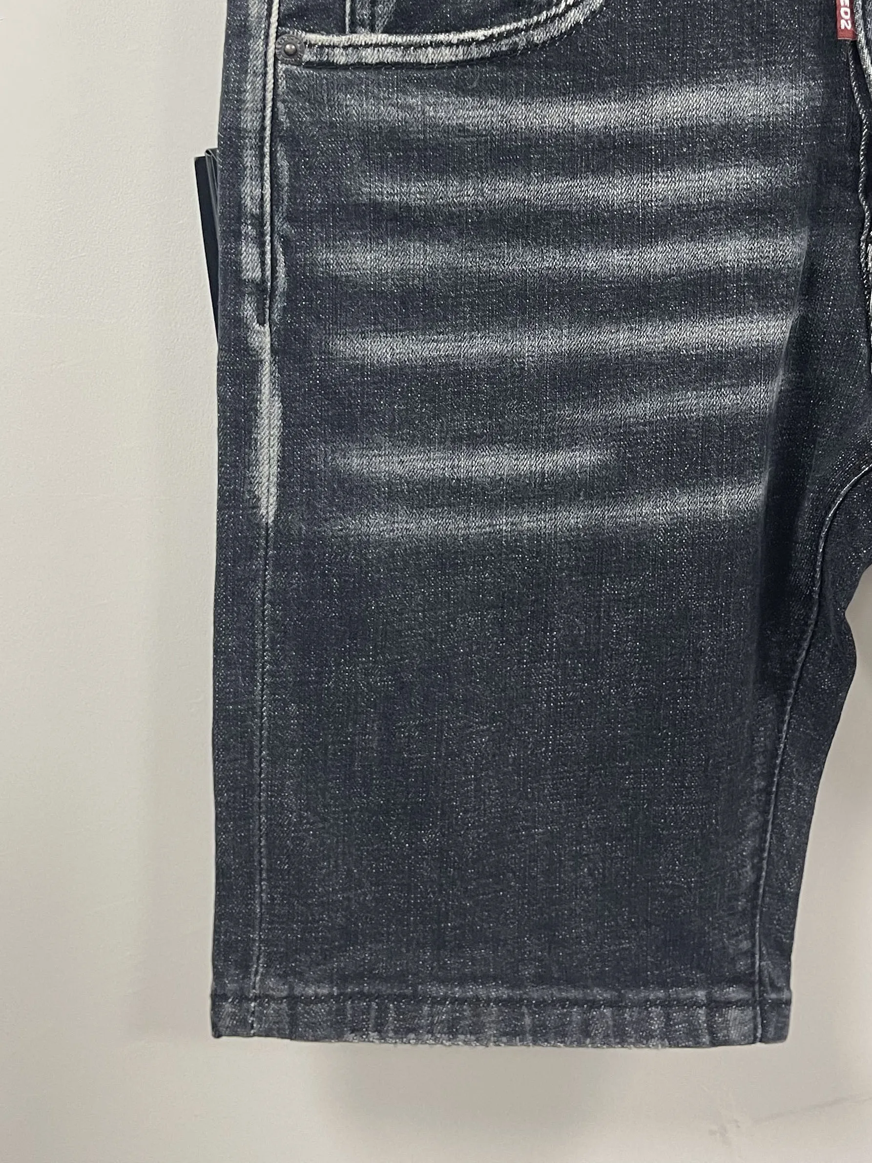 2024 Summer D2 Jeans Trendy Men's Water Washed Worn Hole Patch Light Blue Slim Fit Micro Elastic Denim Shorts Men