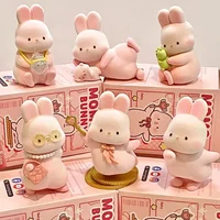 Фигурки кроликов 