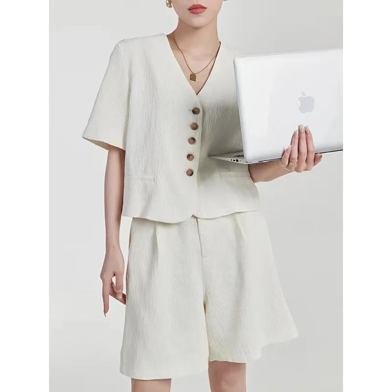 

Leisure 2 Piece Suits Ladies Commute Fashion Comfortable Loose V-Neck Top Shirt And Shorts Casual Solid Color Two-Piece Set