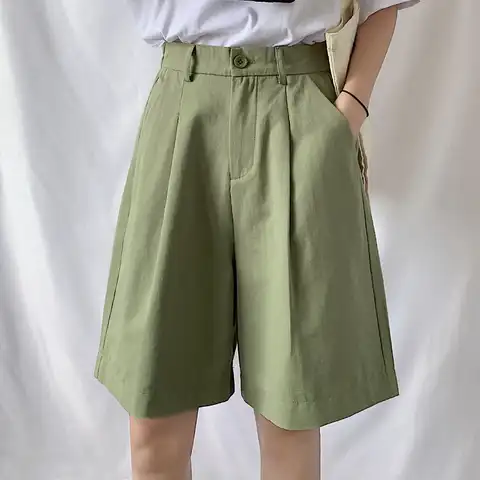 Женские хлопковые шорты-бермуды с высокой талией и широкими штанинами спереди