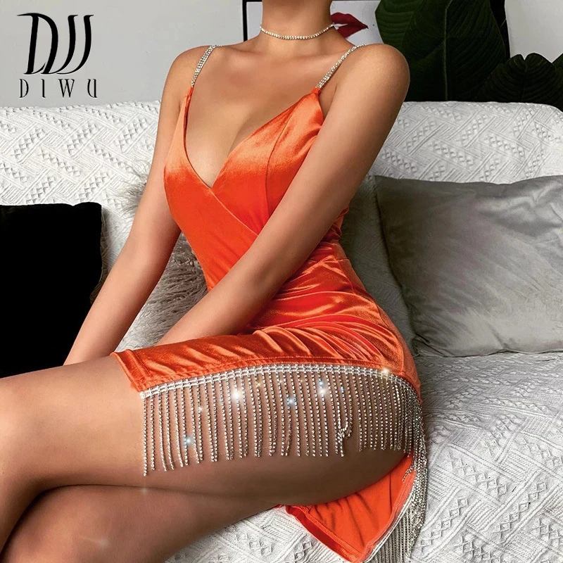 DIWU Summer Dresses For Women 2022 Sexy Tassel Mini V Neck Backless Strap Bodycon Vestidos Prom Night Club Party Dresses