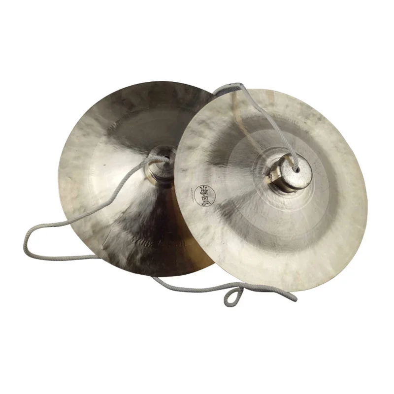 Фарфоровые тарелки с имитацией китайского льва