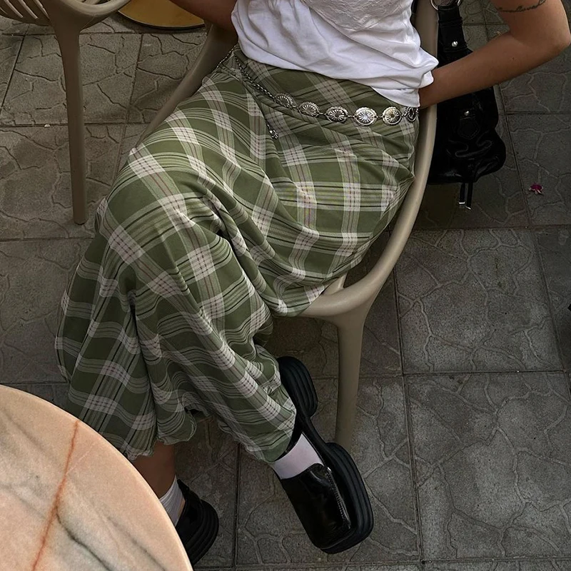 Юбка-миди в клетку полоску стиле Харадзюку