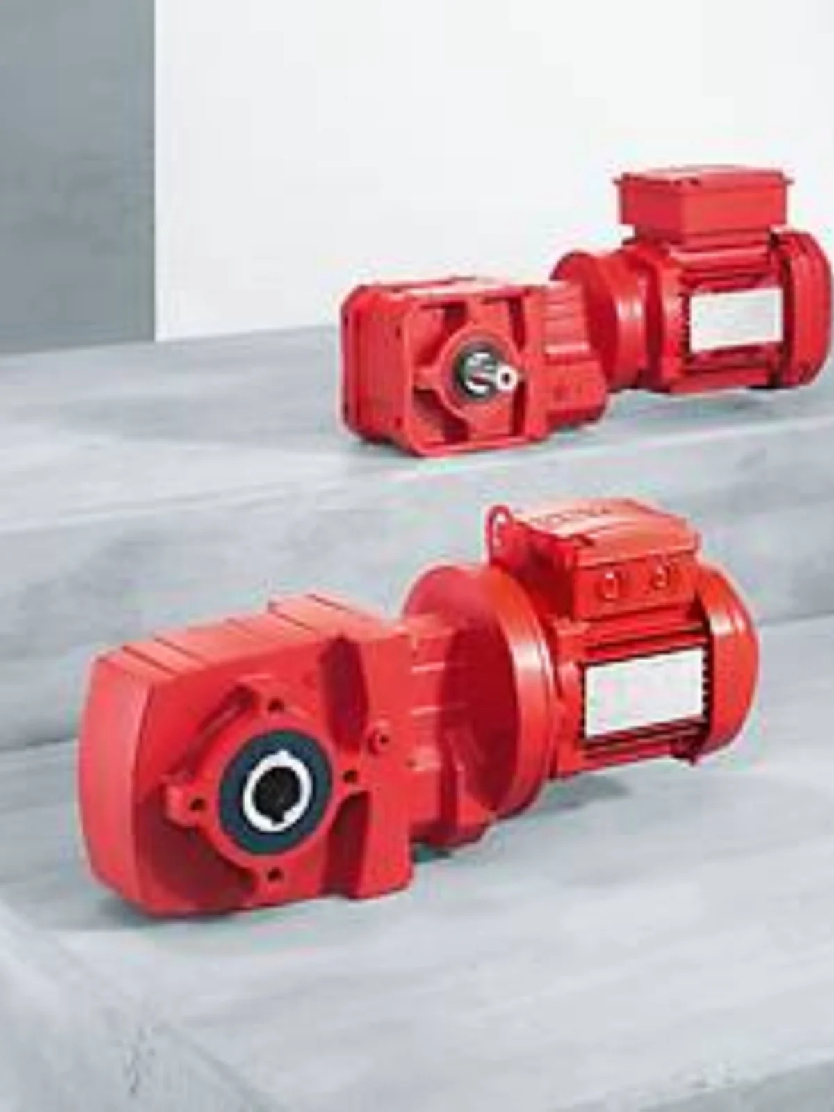 Мотор-редуктор фирмы sew - сервис фактор. Угловые электродвигатели. Редуктор ка107. Угловой мотор редуктор. 803.