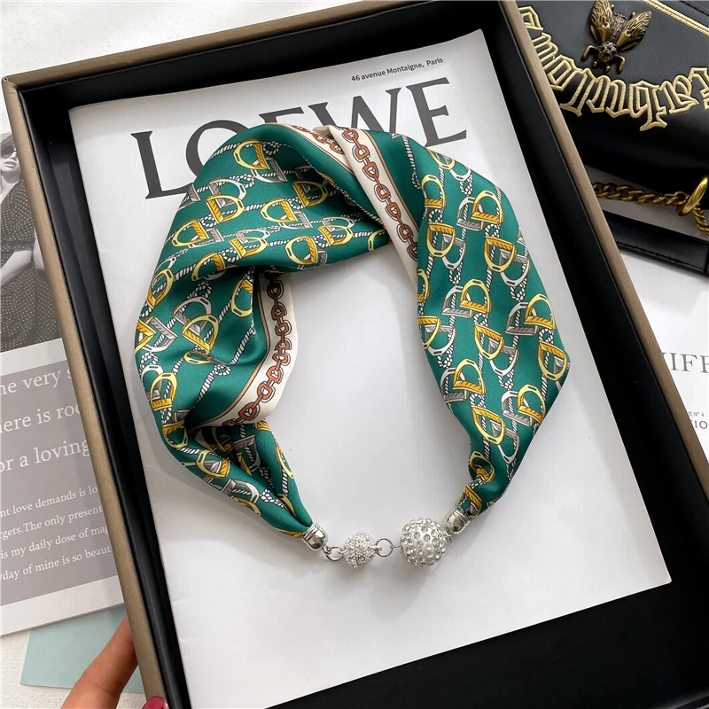 

Luxury Design Magnet Scarf Women Fashion Chain Silk Necklace Bandana Kerchief Ladies Neck Tie Ring Hair Ribbon Headband 2022