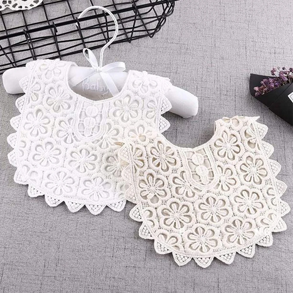 

2pcs/pack Gift Feeding Drooling Vintage For Eating Daily Baby Bib Soft Vintage Lace Fake Collar With Snap Teething Newborn Gift