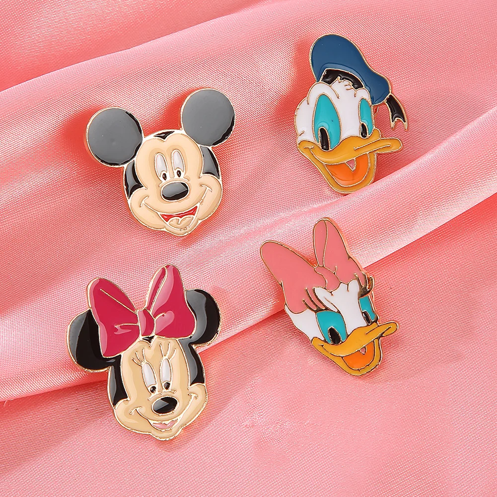 

Cartoon Mickey Minnie Metal Badge Brooch Cute Donald Daisy Lapel Brooch Fashion Women's Clothing Accessories Jewelry Kids Gift
