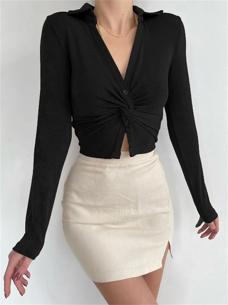 

Женская трикотажная футболка с длинным рукавом и V-образным вырезом