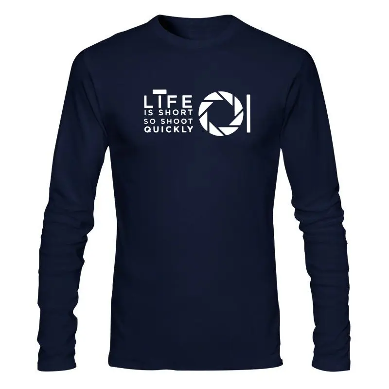 

Man Clothing New Photographer Tshirt Life Is So Shoot Quickly T-Shirt Men Funny Clothes Cotton Tee Shirt Crew Neck T Shirt