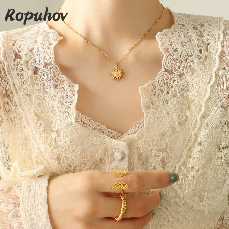 

Ropuhov 2022 Woman New Sun Pendant Hip Hop Trendsetter Metal Necklace Men's Same Titanium Steel Hair Without Fading