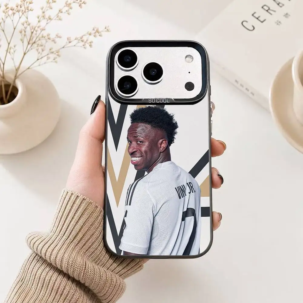 Фото Чехол для телефона с дизайном «Футбол для Винисиуса-младшего» для iPhone 17, 16, 15, 14, 13, 12, 11 Plus, Pro Max, XS, цветной, с серебряным покрытием внутри №3