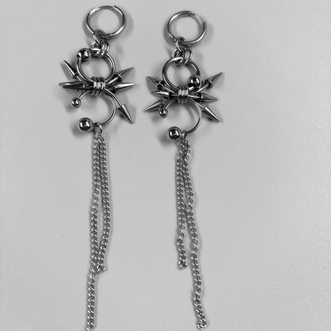 Серьги-капельки EDY STONE из нержавеющей стали с шипами