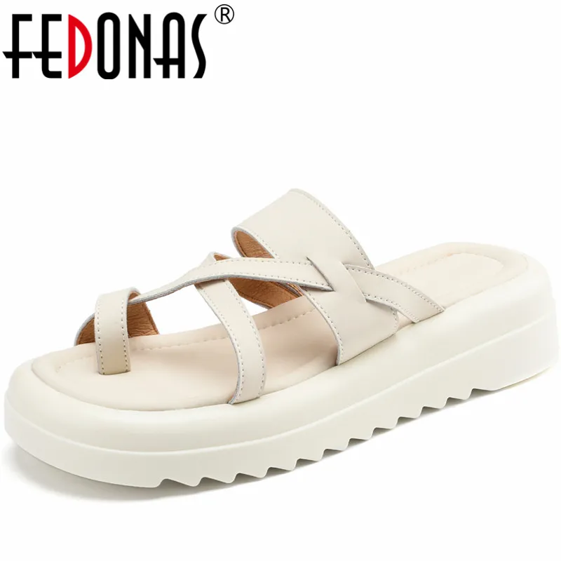 

FEDONAS/Новинка 2023 года; Тапочки для отдыха; Летние женские босоножки на платформе; Удобная женская повседневная обувь из натуральной кожи на п...
