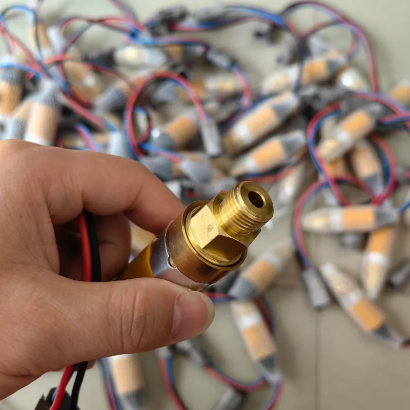 Датчик давления масла экскаватора 330B 3E-6455 107-0614 0613 0612