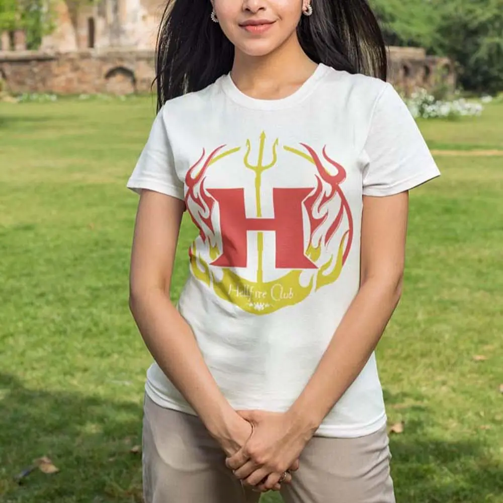 

Casual Women's Summer White T-Shirt Stranger Things Red Letters Graphic Print 2022 Fashion Crew Neck Ladies Top Comfortable Cool