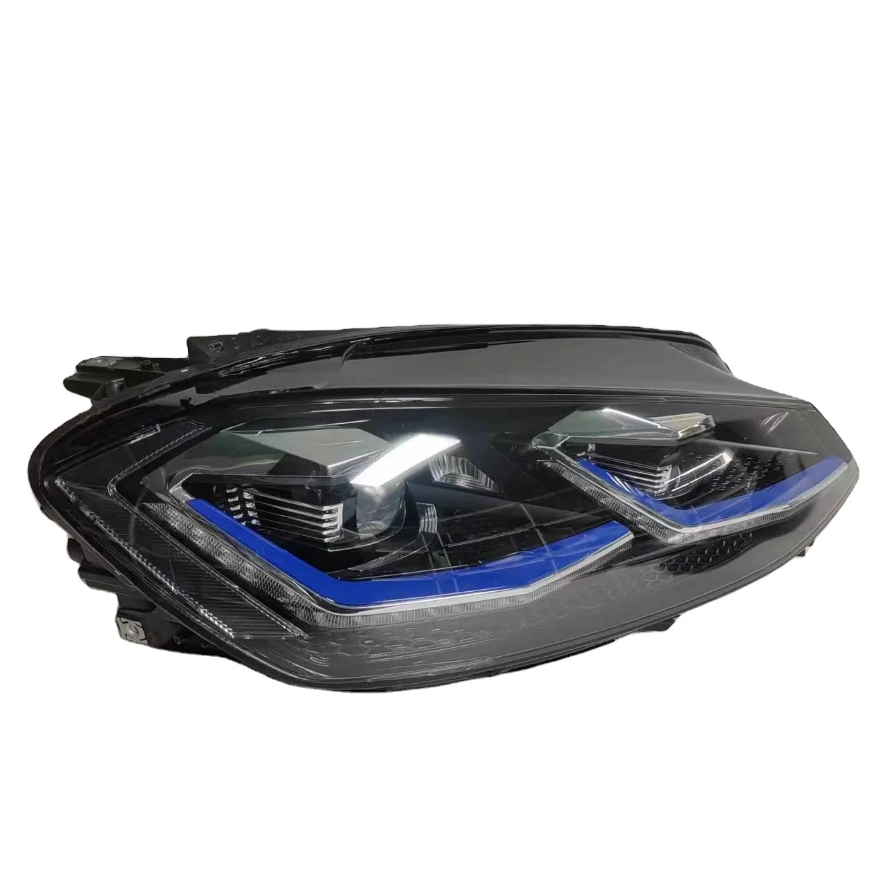 Для Volkswagen Golf 7 5 generation светодиодный фары поставляются в синих полосках и являются