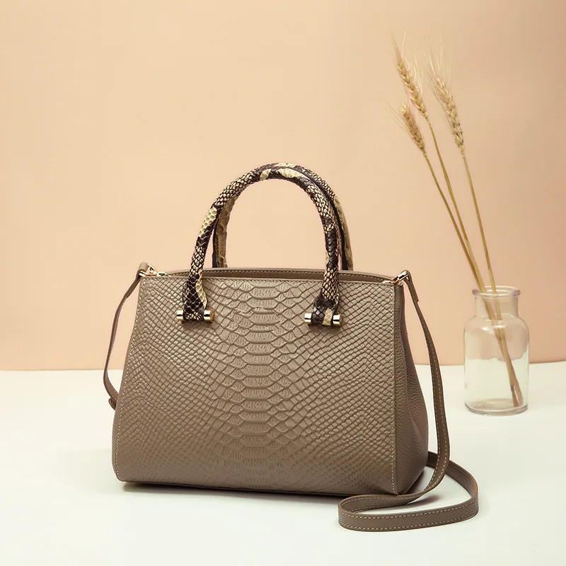 2023 New Head Layer Cowhide Crocodile Genuine Leather Ladies Handbag High Quality Tote Women's Bag