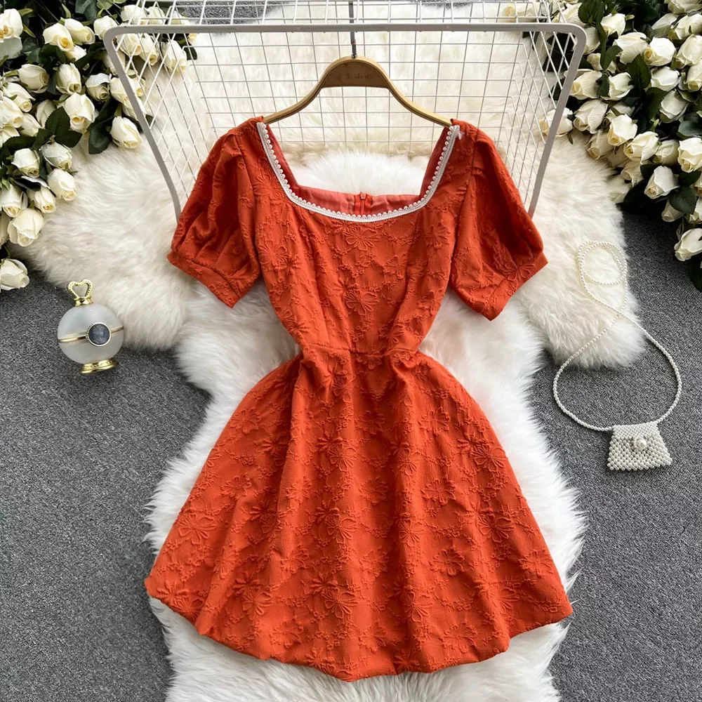 

2022 Summer Sexy Square Collar Beading Jacquard Dress Women Short Puff Sleeve High Waist Vestidos Female New Mini Jurk Mujer