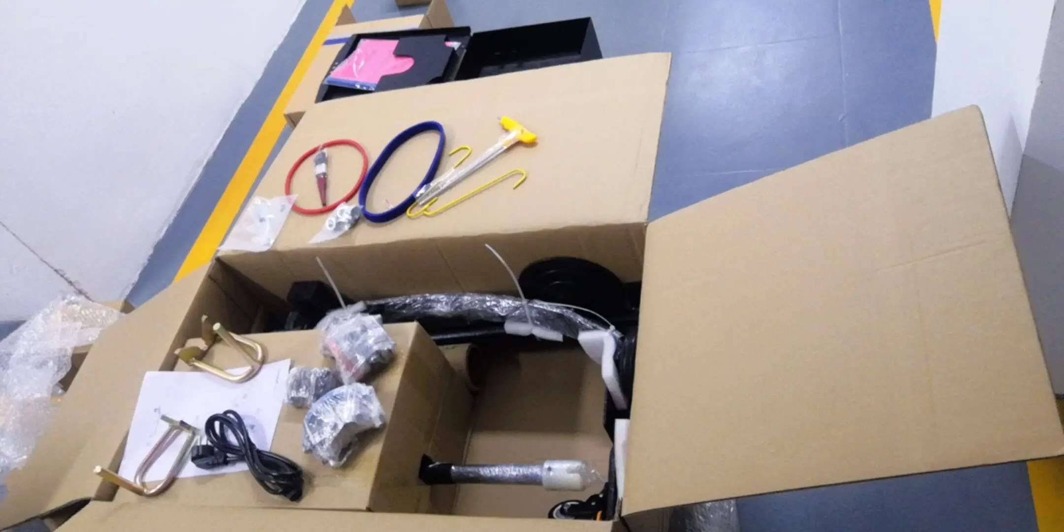 110 В/220 В Автомобильная фотомагнитола автомобильный дисковый выравниватель |