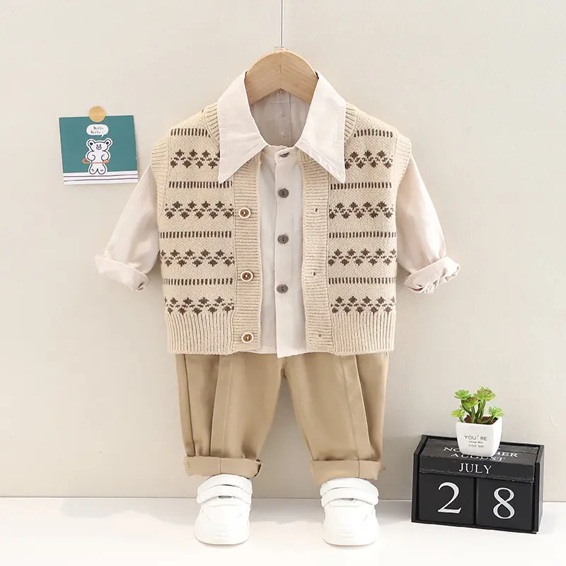 

3 шт., детский спортивный костюм, свитер, жилет и штаны