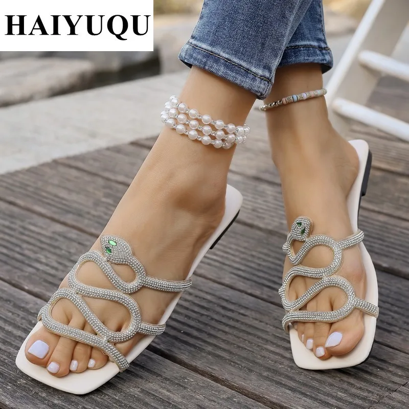 Женские тапочки на плоской подошве со змеиными кристаллами роскошные брендовые