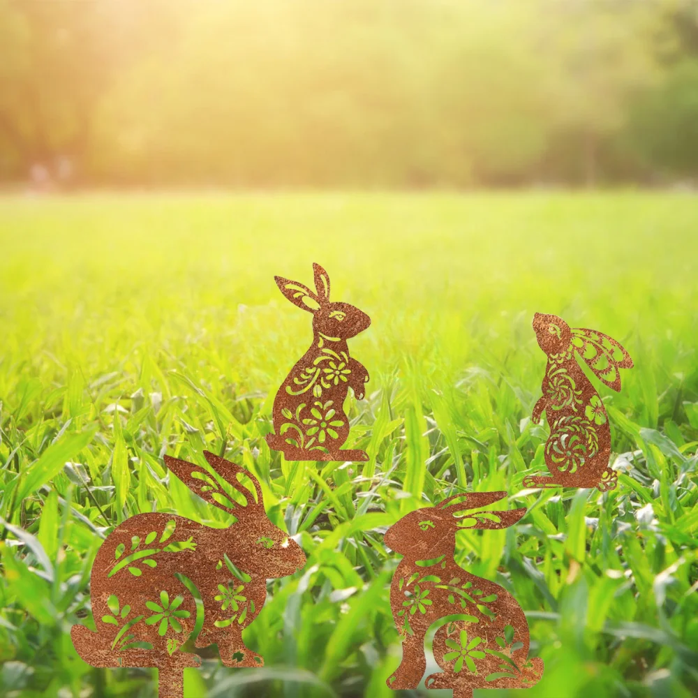 Металлические Садовые Шипы. Красивая Состаренная Отделка В Деревенском Стиле